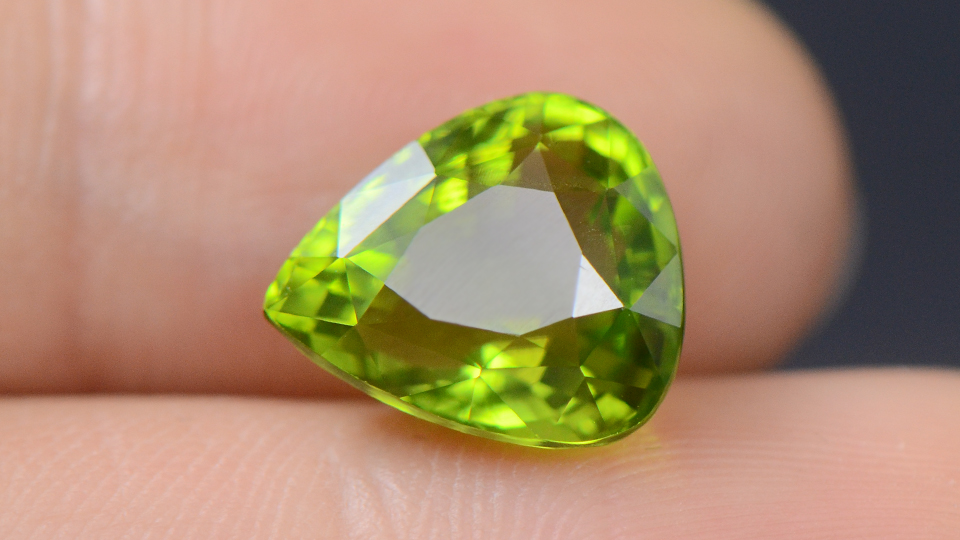 6.725克拉橄榄石_协隆珠宝商城网