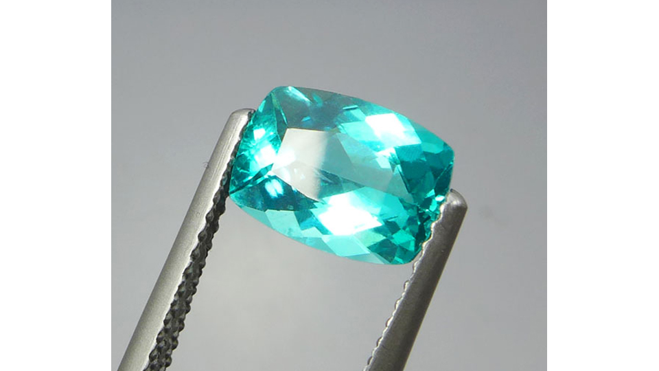 39克拉天然磷灰石裸石