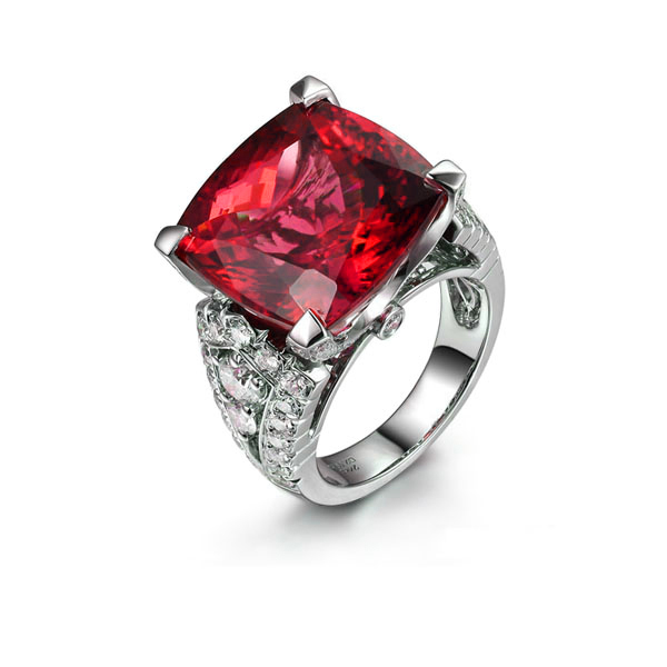 3.94克拉尖晶石 1.44克拉钻石戒指