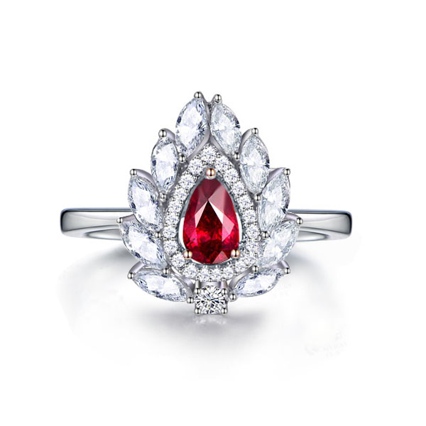 缅甸鸽血红宝石钻戒