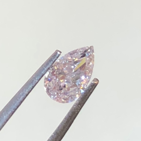 GIA 0.38克拉粉钻