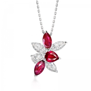 1.05克拉天然红宝石吊坠