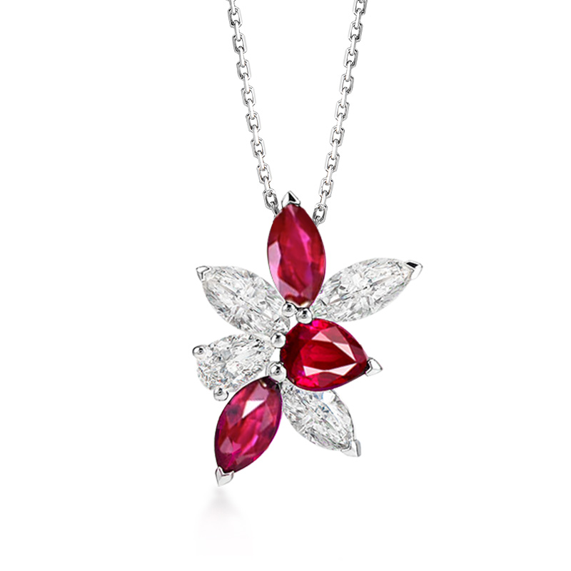 1.05克拉天然红宝石吊坠