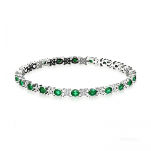 4.24克拉天然沙弗莱钻石手链