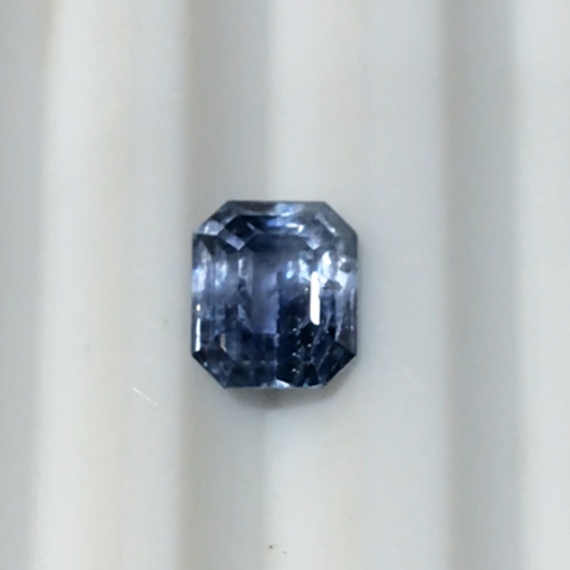 1.38克拉天然蓝宝石