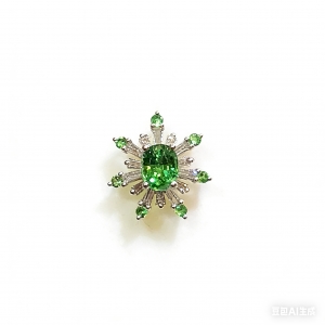 天然沙弗莱钻石吊坠